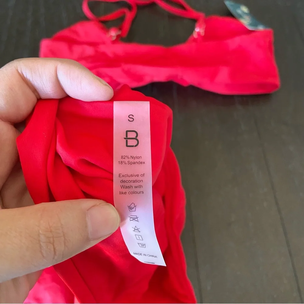 Blooming Jelly Womens Tie Knot High Rise Two Piece Cherry Red Swimsuit Small NWT